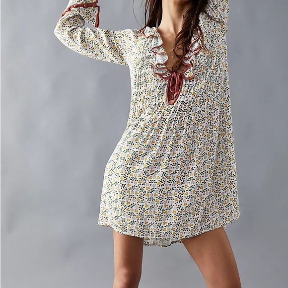 NWT Free People Blossom Baby Mini Dress Floral Print Ruffle Collar Ivory/XS - Picture 1 of 3